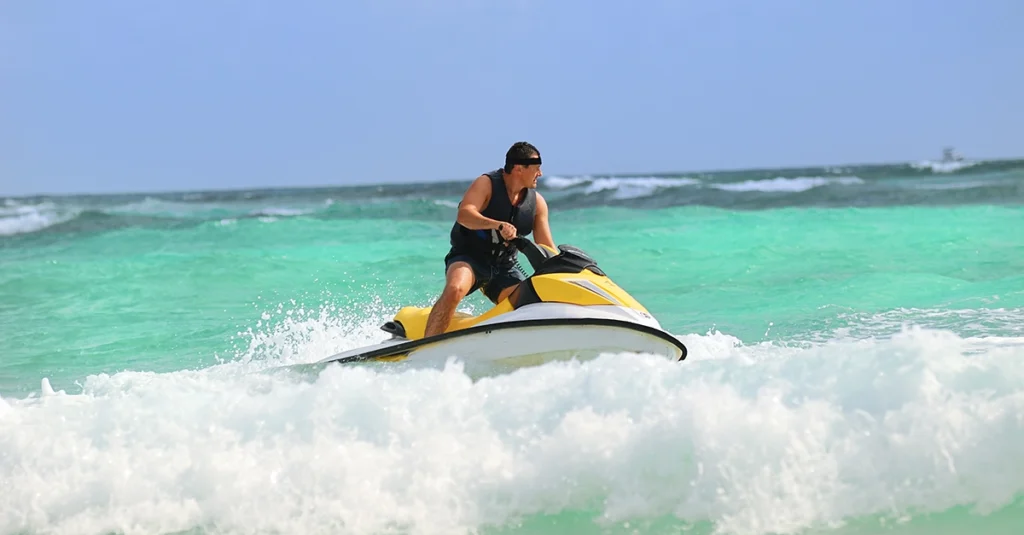 Skijet de inchiriat